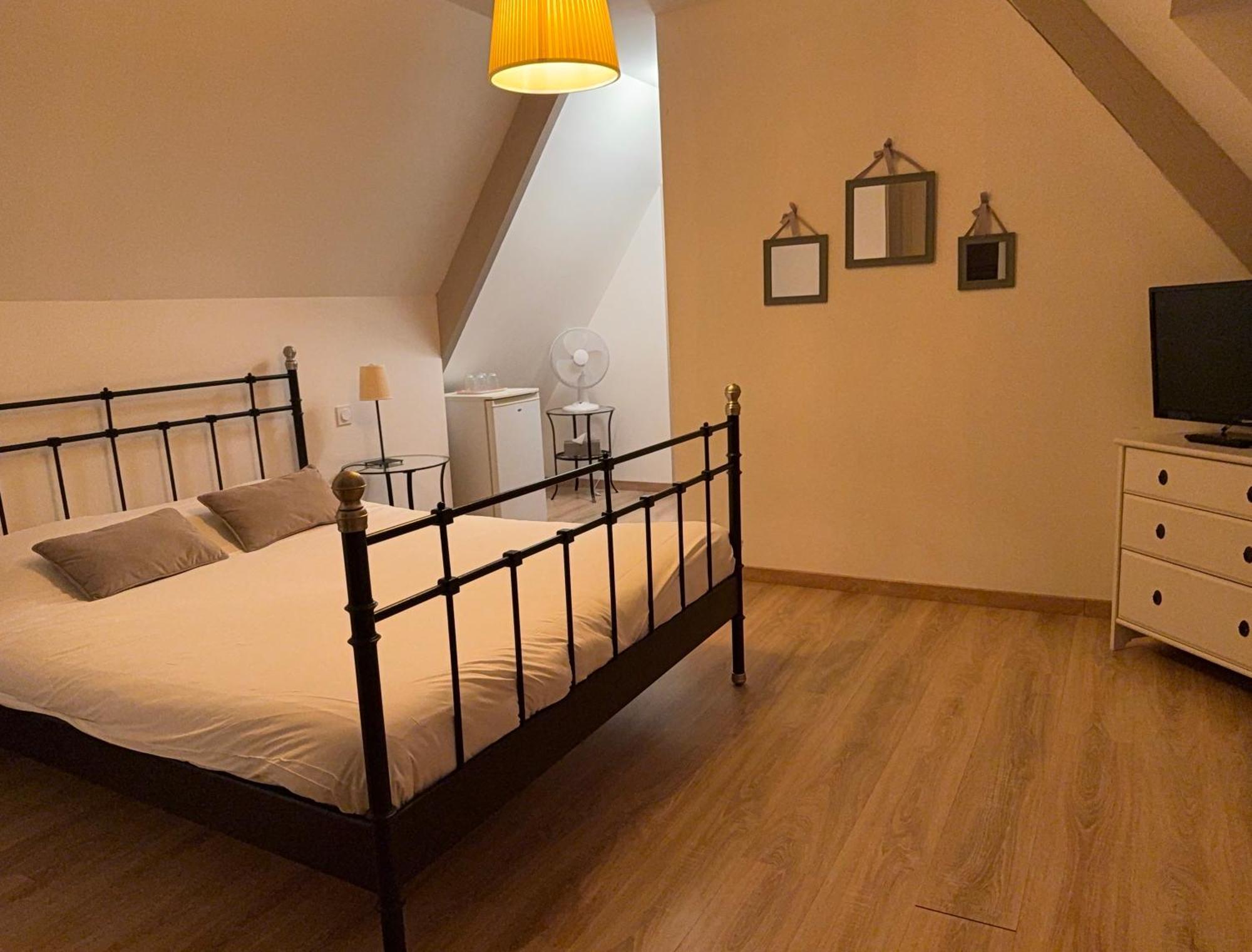 Les Chambres du Chateau de Grèges Esterno foto